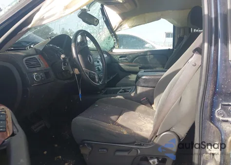 2008 GMC Yukon Sle z USA, uszkodzony, nr VIN 1GKFC13J08R263631